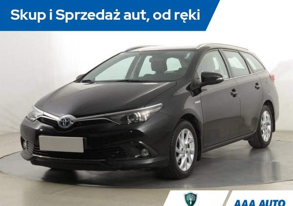 Toyota Auris cena 68000 przebieg: 89754, rok produkcji 2016 z Nowogrodziec małe 154